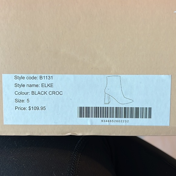 Billini Black crocodile booties - never worn - Elke Boots Black Croc size 5 - Picture 7 of 7